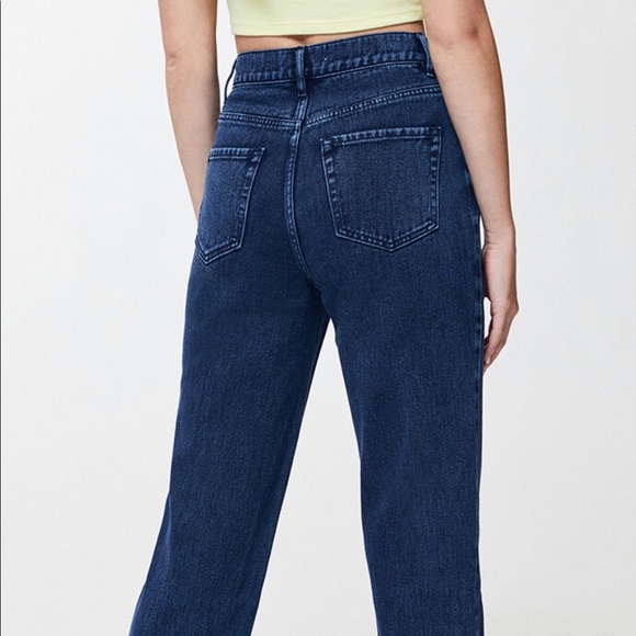 High Rise Straight Jean - Picture 4 of 5